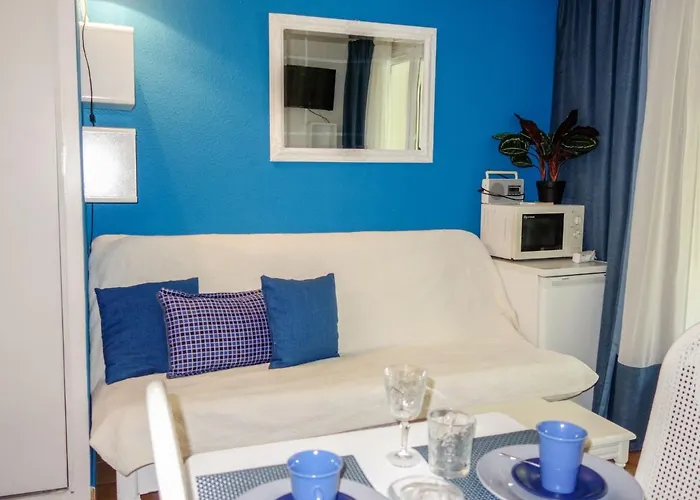 Hauts De La Madrague-11 By Interhome
